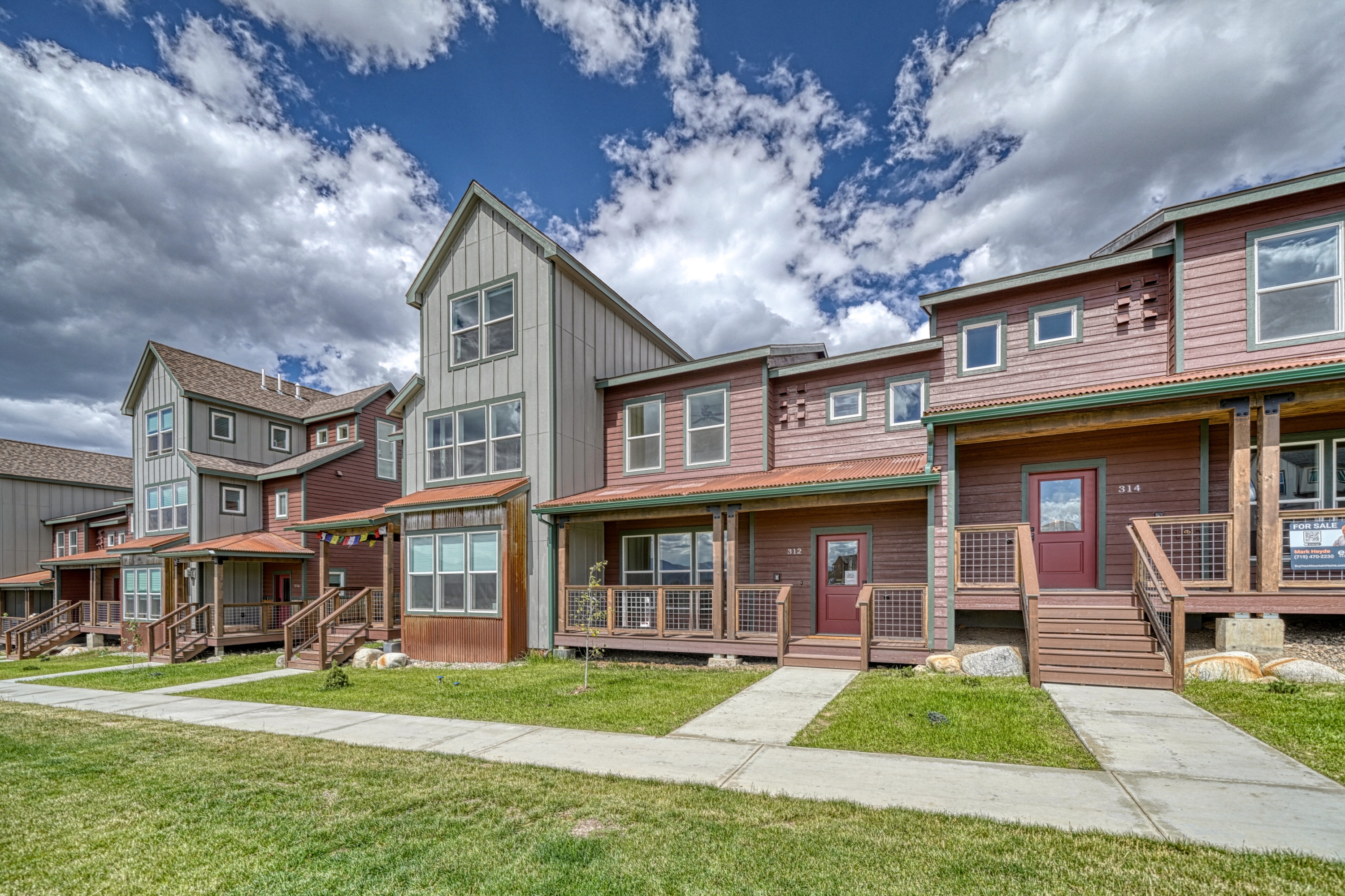 320 McClary Park - 1